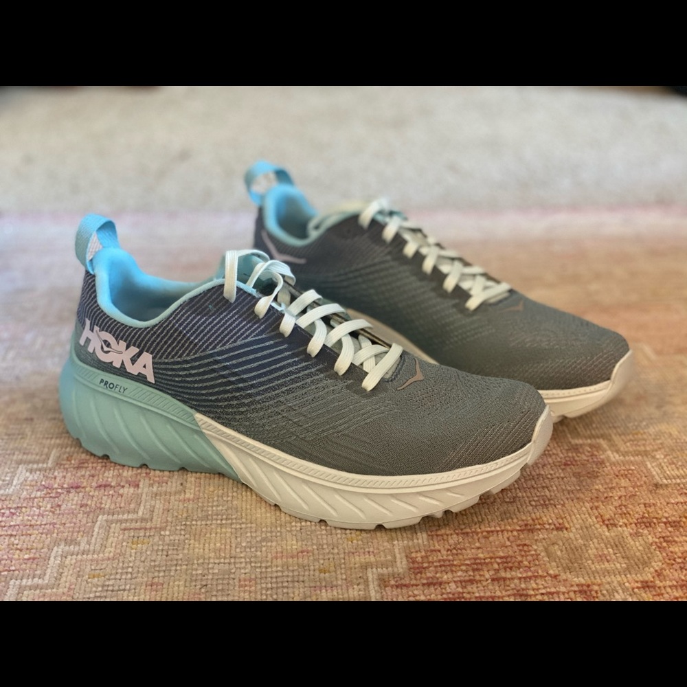 NWT HOKA ONE ONE Mach 3 profly running shoe